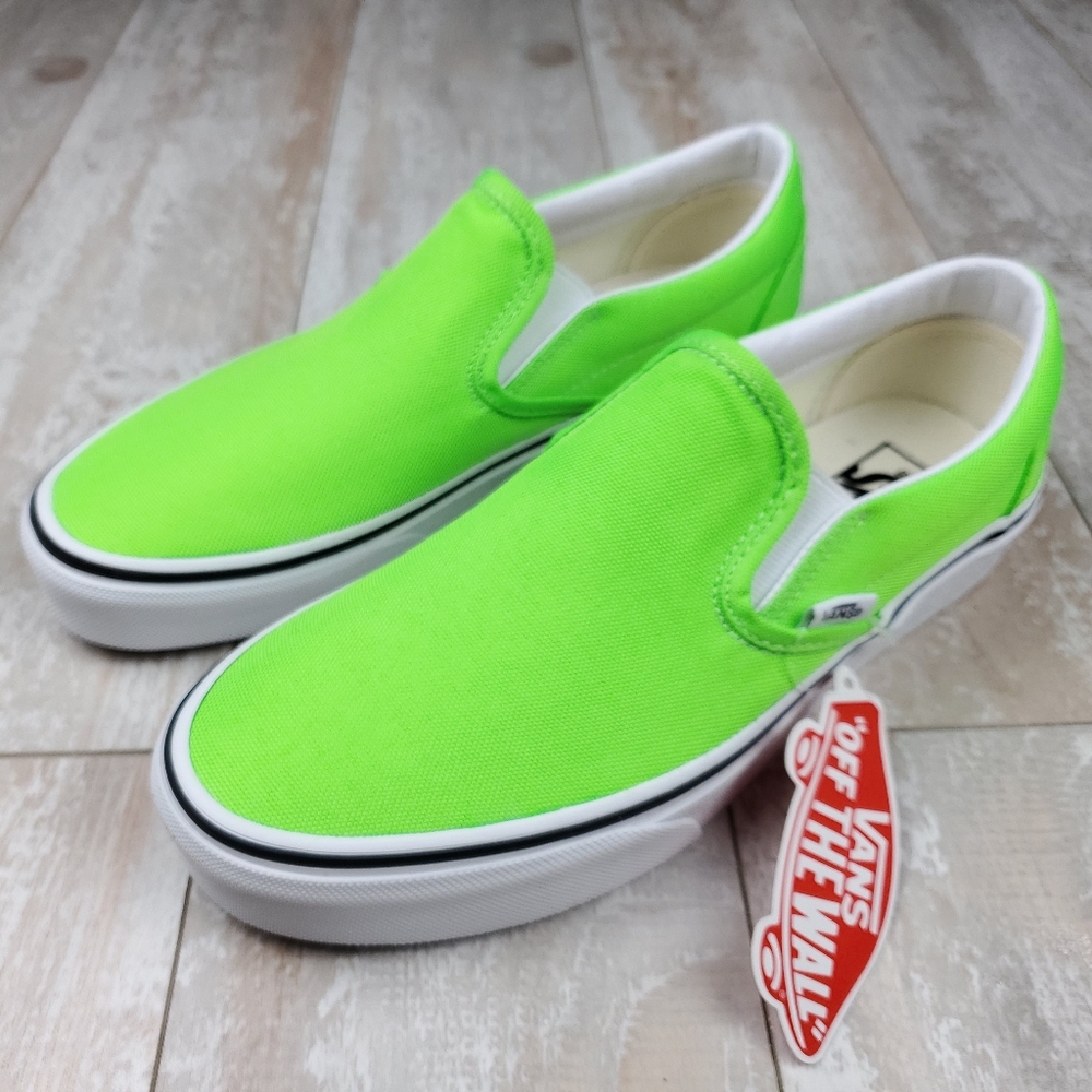 Vans Classic Slip Ons Women’s 9.5 mens 8
